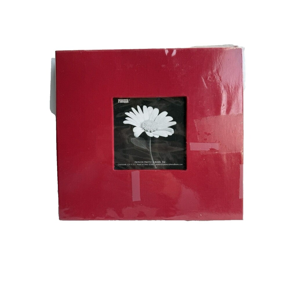 Pioneer Scrapbook Album 8" x 8" Red Fabric 10 Page Protectors E-Z Load Photo NEW